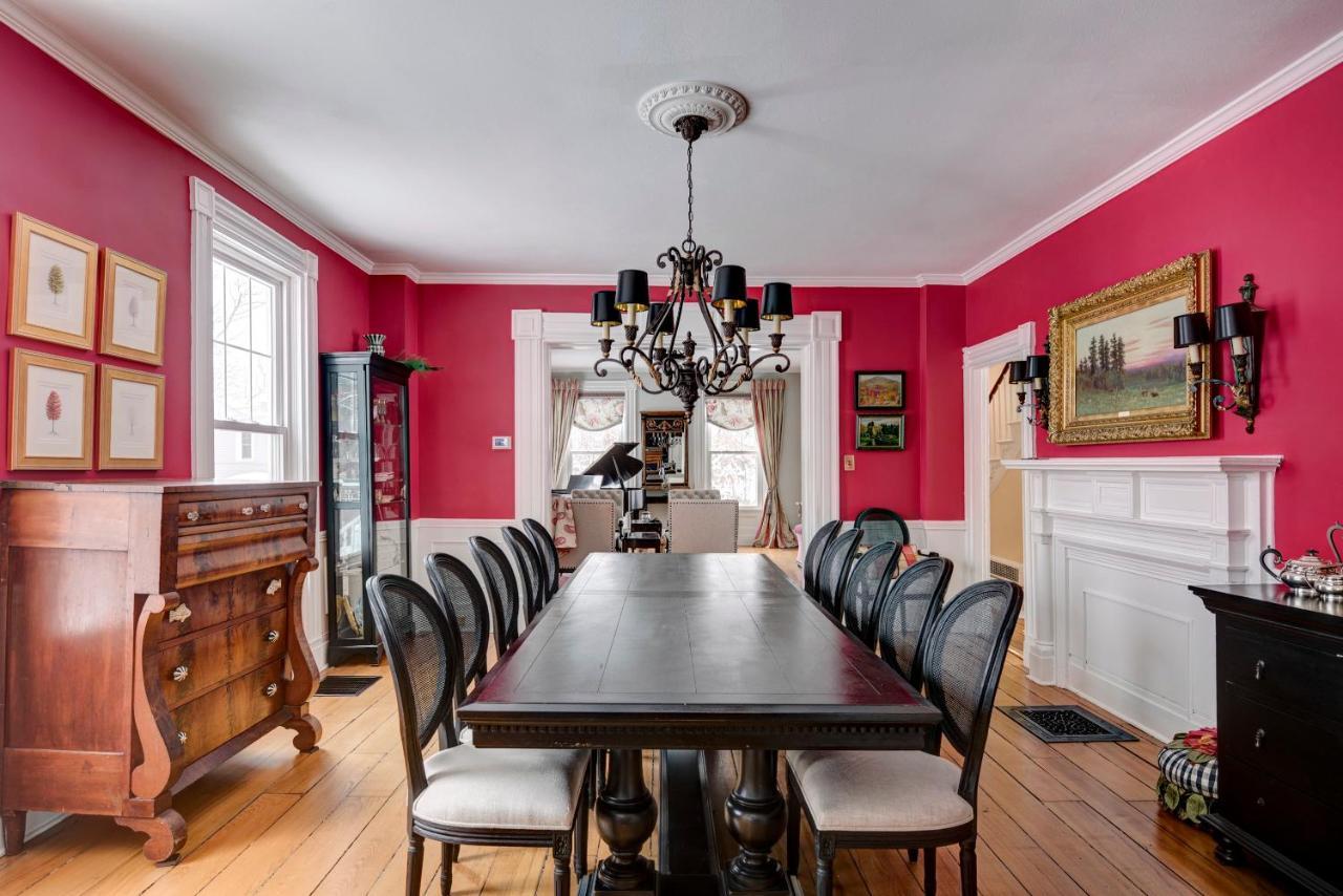 34 State "Historic Luxury Suites" 스캐니틀리스 외부 사진