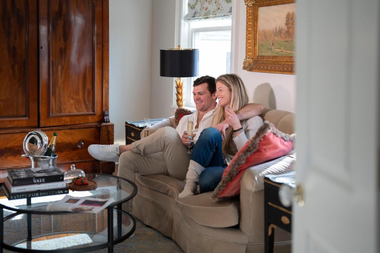 34 State "Historic Luxury Suites" 스캐니틀리스 외부 사진
