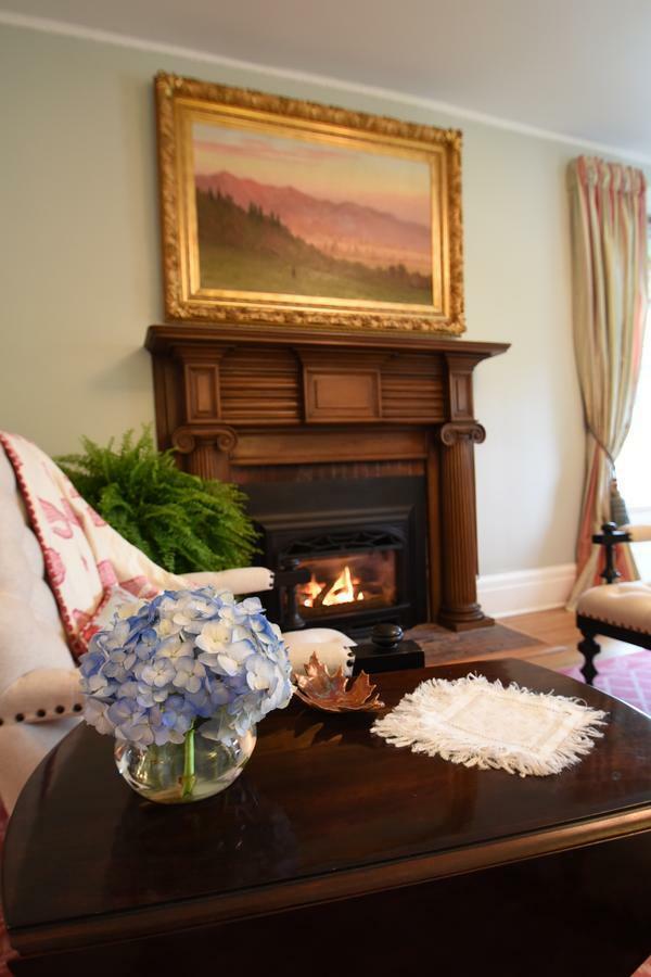 34 State "Historic Luxury Suites" 스캐니틀리스 외부 사진