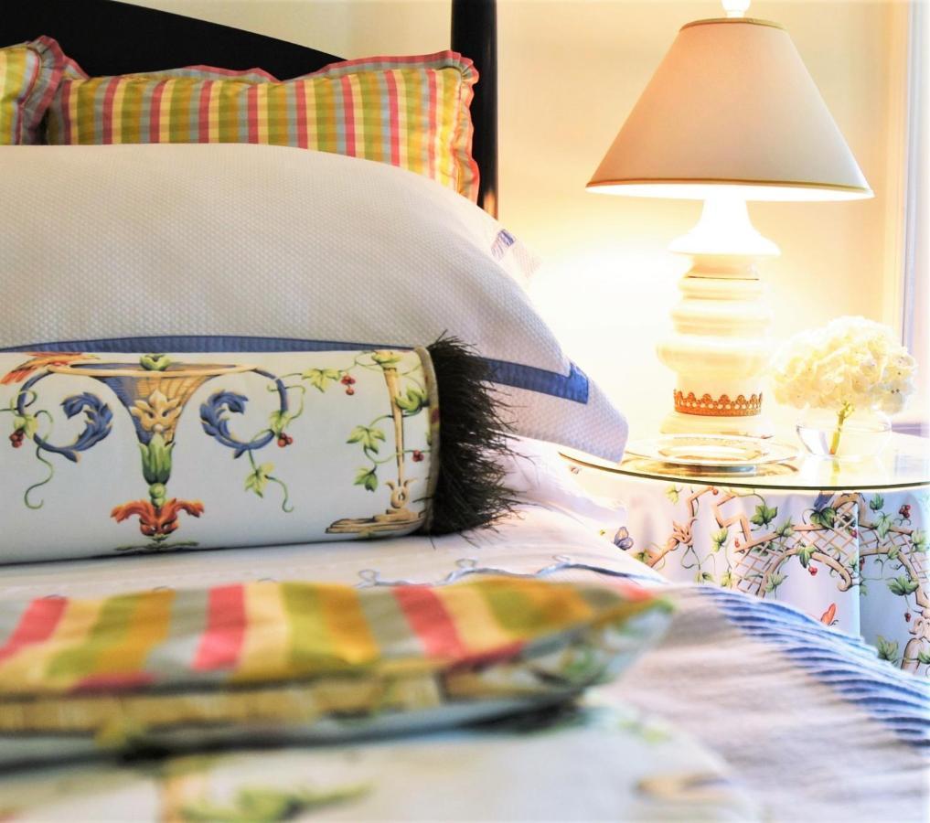 34 State "Historic Luxury Suites" 스캐니틀리스 외부 사진